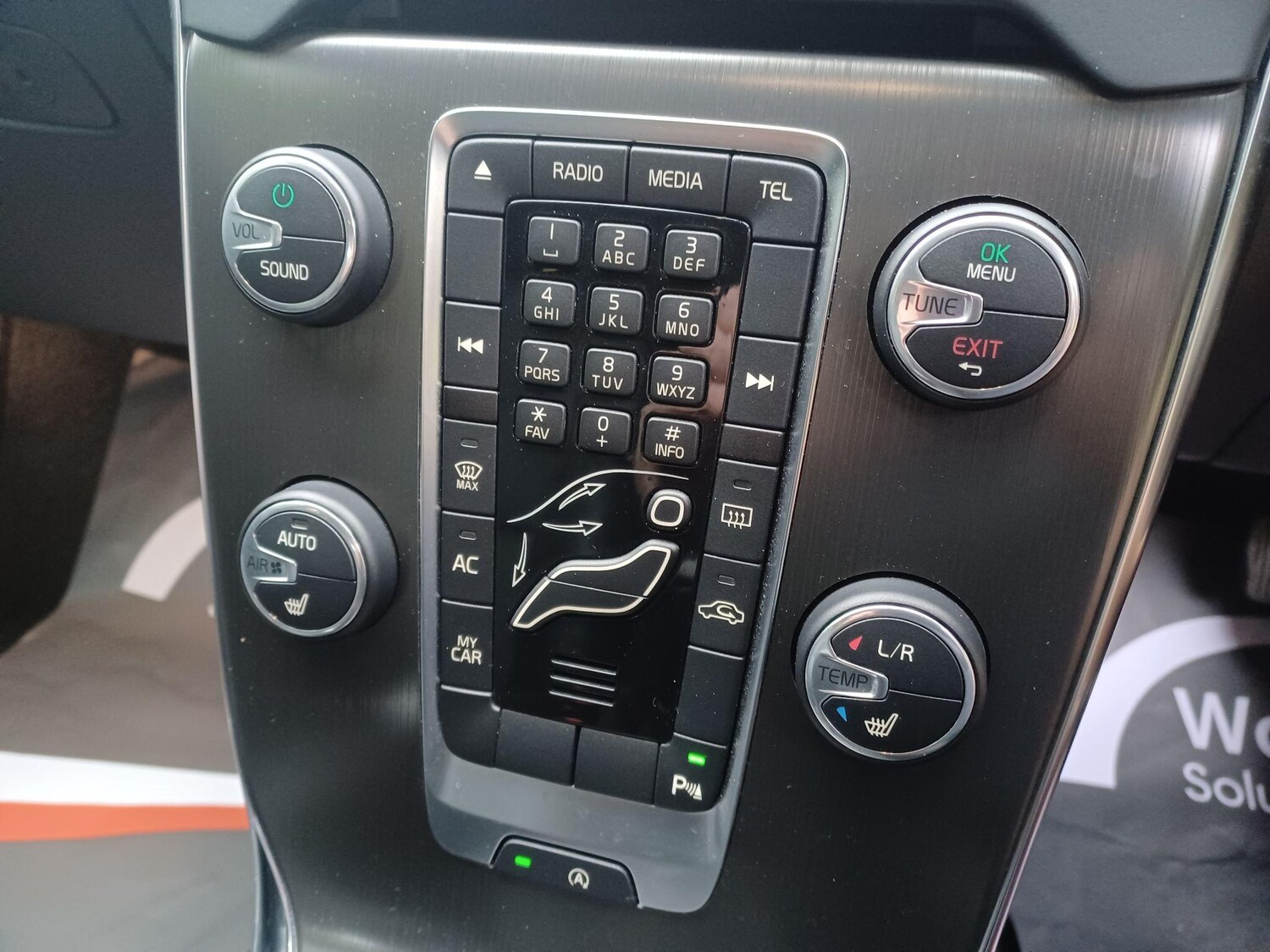 Used Volvo V40 2014 for sale - 76549975: Photo 20