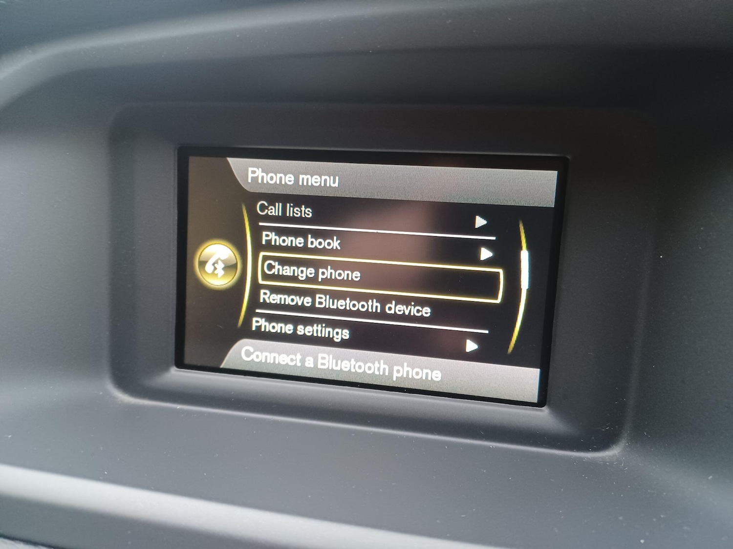 Used Volvo V40 2014 for sale - 76549975: Photo 23