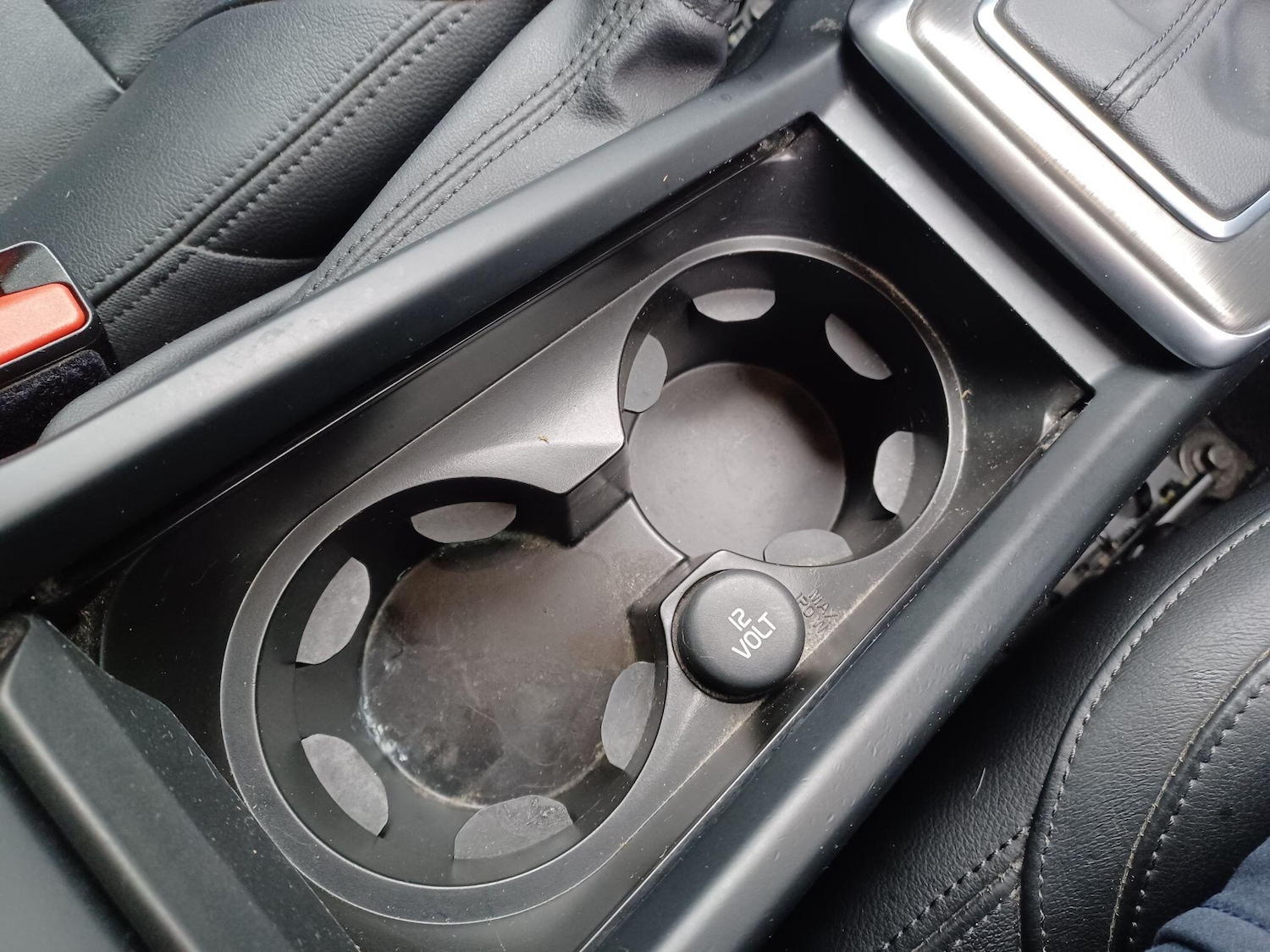 Used Volvo V40 2014 for sale - 76549975: Photo 33