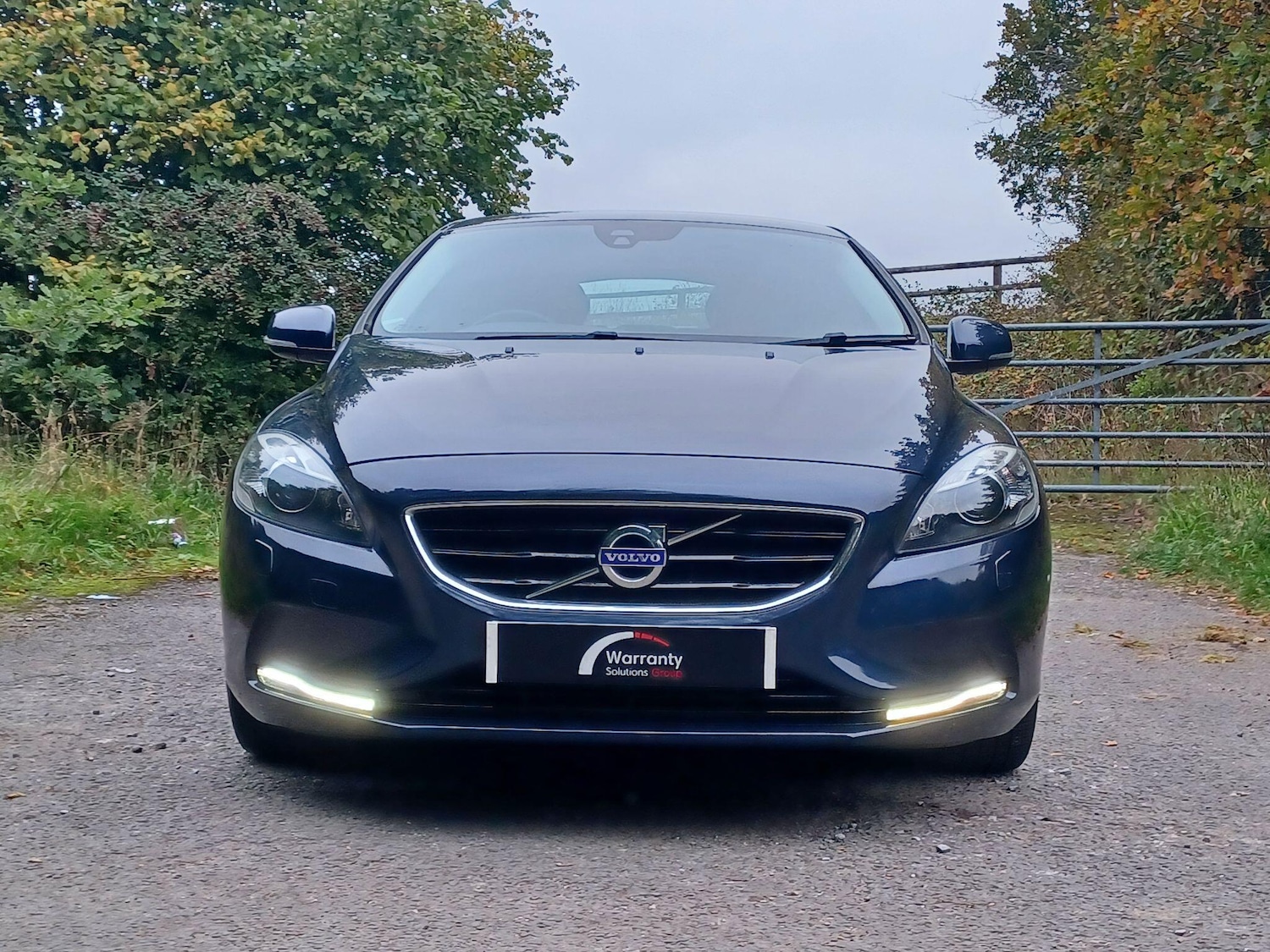 Used Volvo V40 2014 for sale - 76549975: Photo 35