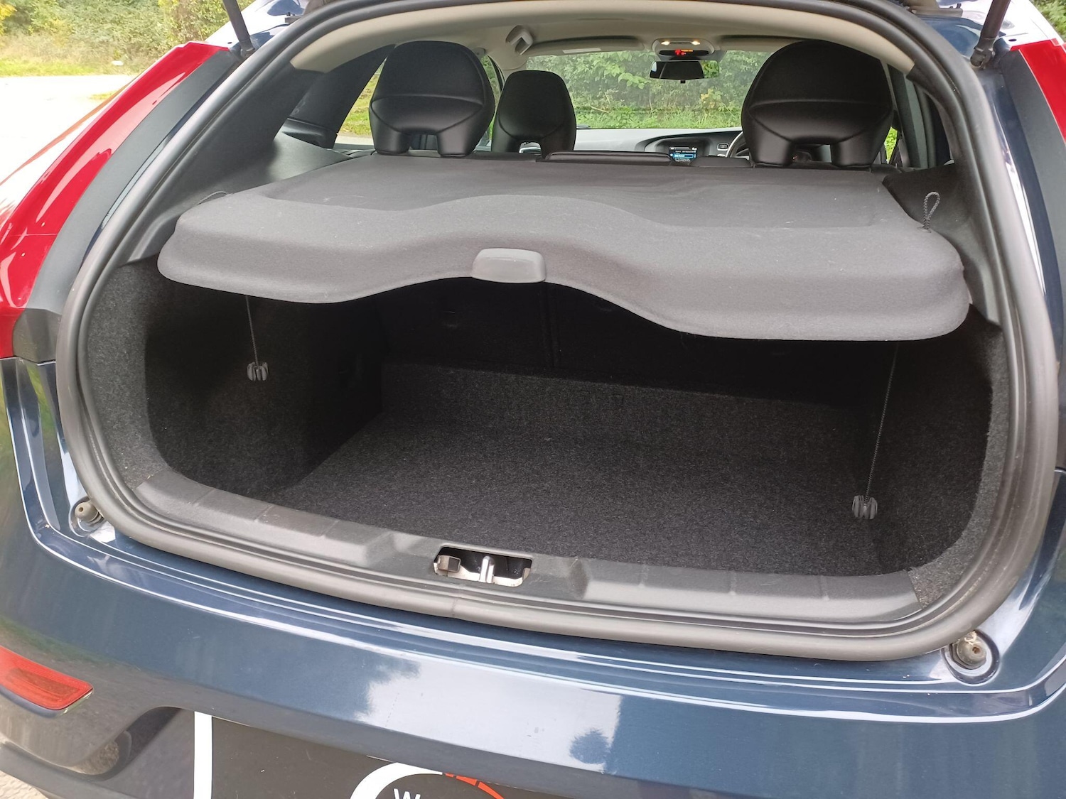 Used Volvo V40 2014 for sale - 76549975: Photo 53