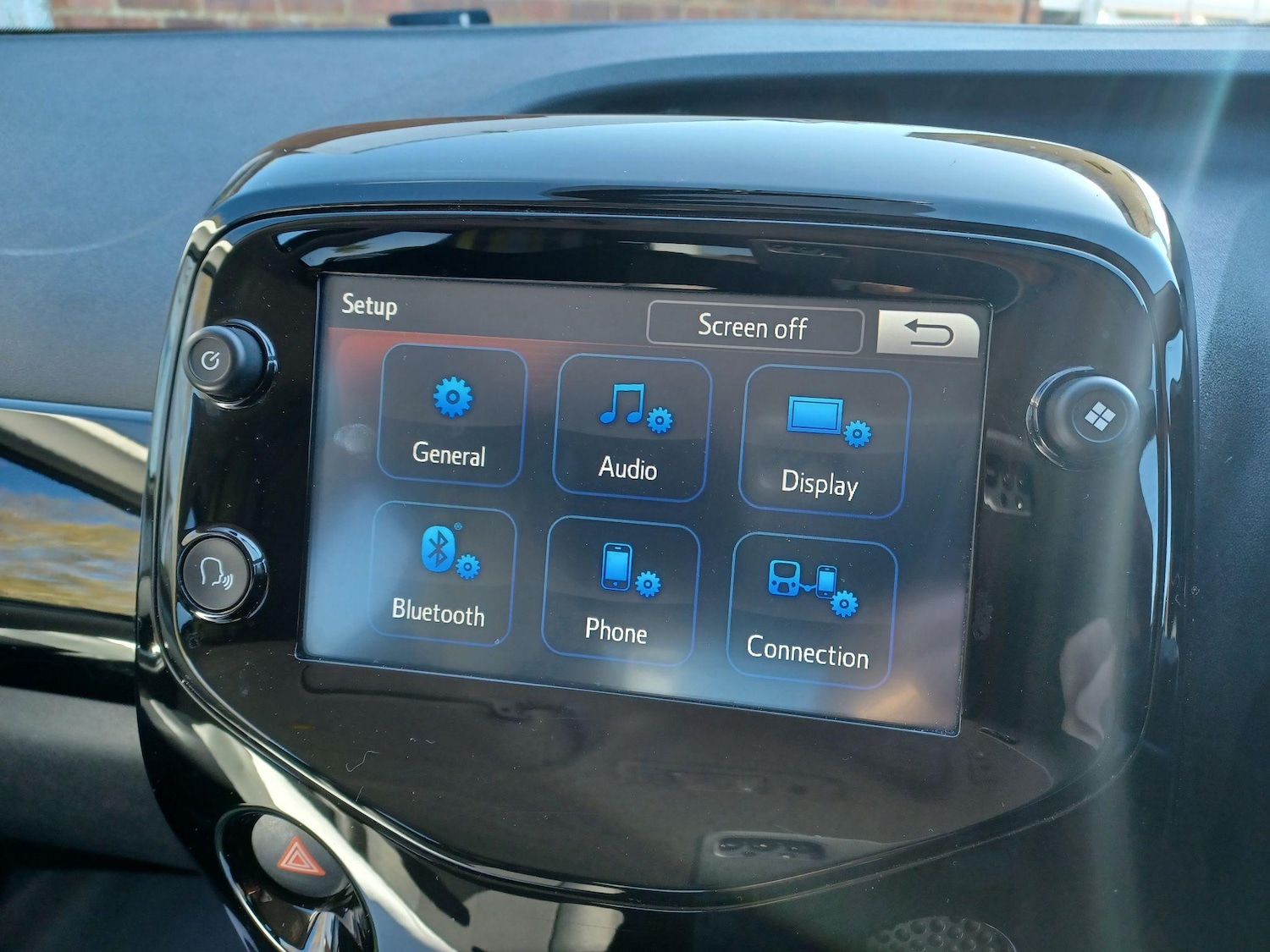 Used Peugeot 108 2018 for sale - 76995107: Photo 16