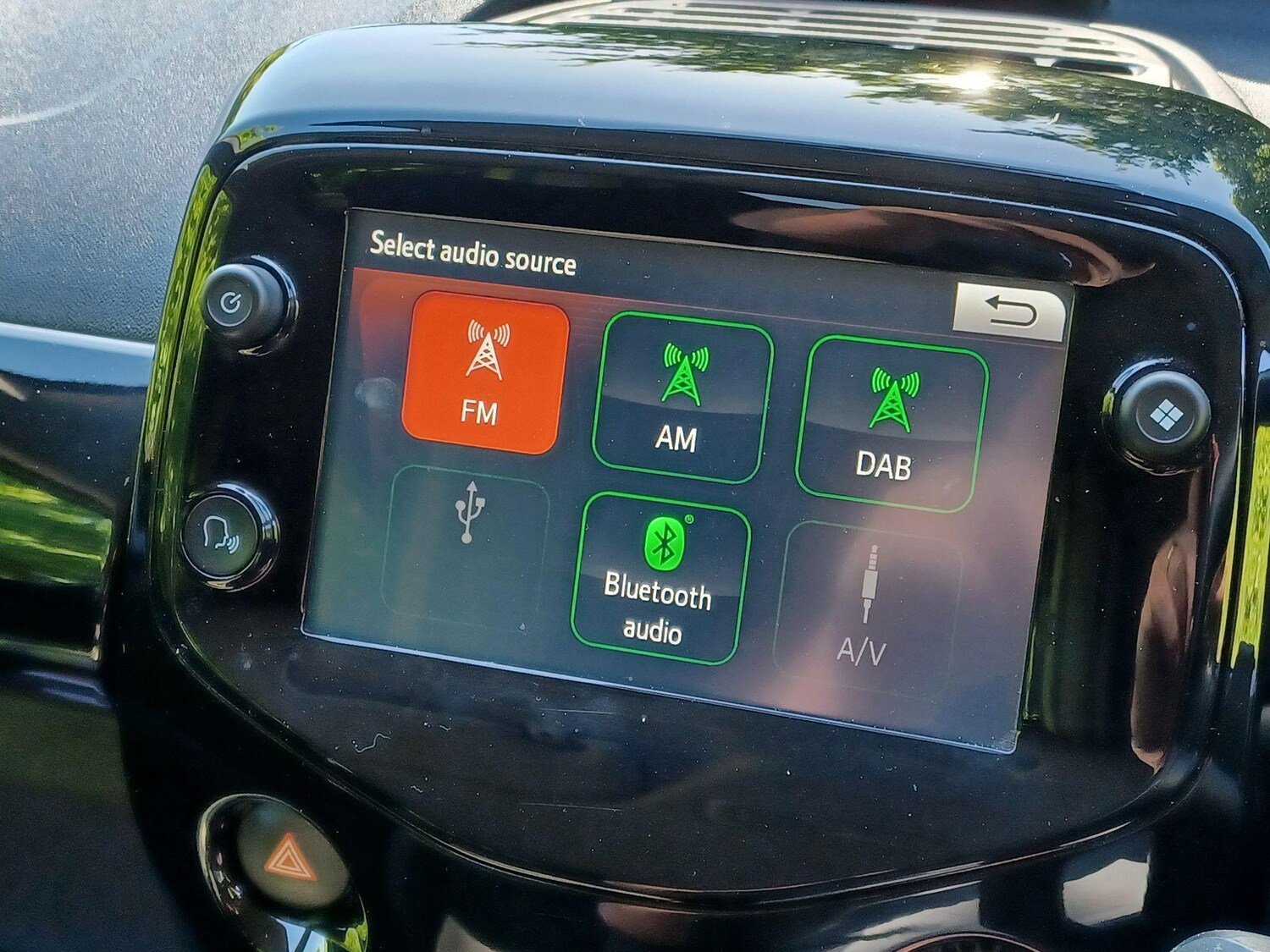 Used Peugeot 108 2018 for sale - 76995107: Photo 17