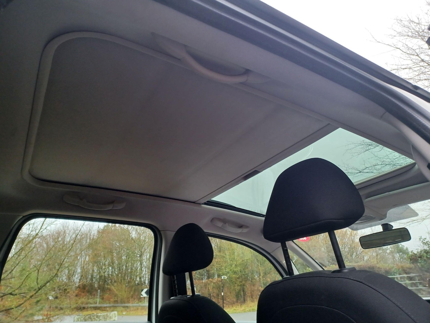 Used Citroen C3 Picasso for sale - 77612532: Photo 27