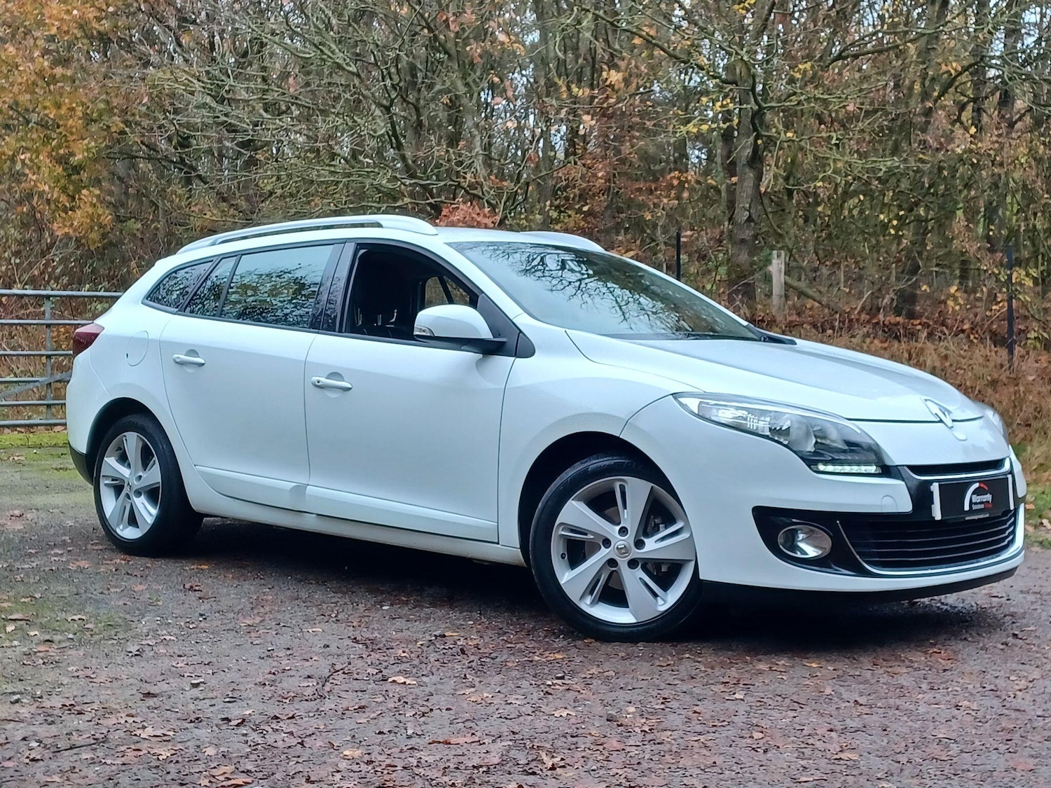 Used Renault Megane 2012 for sale - 76607142: Photo 1