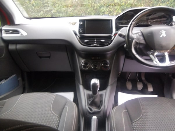 Used Peugeot 208 2017 for sale - 73383145: Photo 15