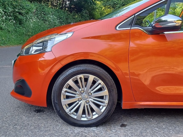 Used Peugeot 208 2017 for sale - 73383145: Photo 42