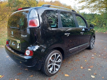 Used Citroen C3 Picasso 2015 for sale - 76994171: Photo