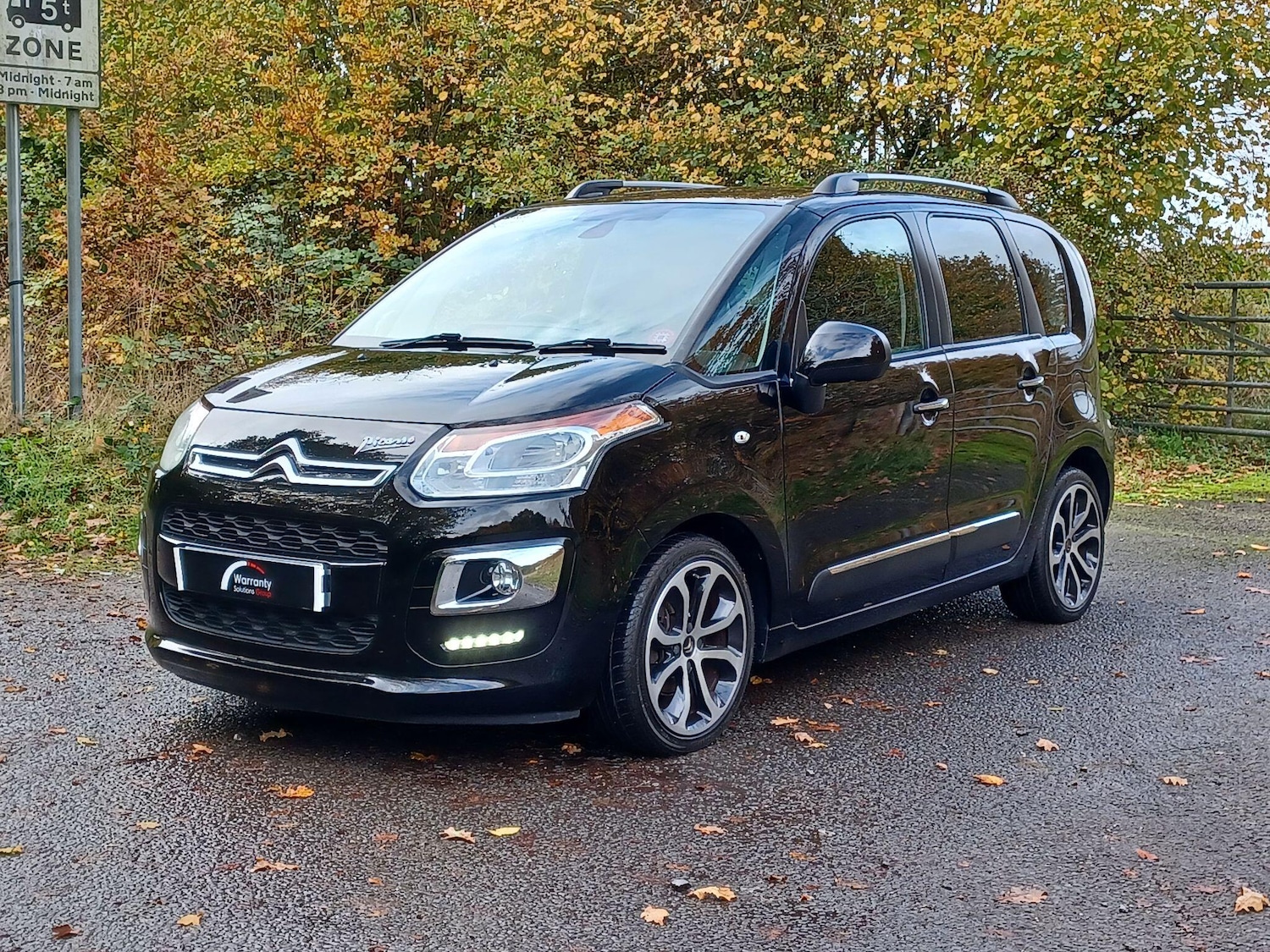 Used Citroen C3 Picasso 2015 for sale - 76994171: Photo 5