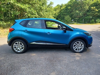 Used Renault Captur 2017 for sale - 79255938: Photo