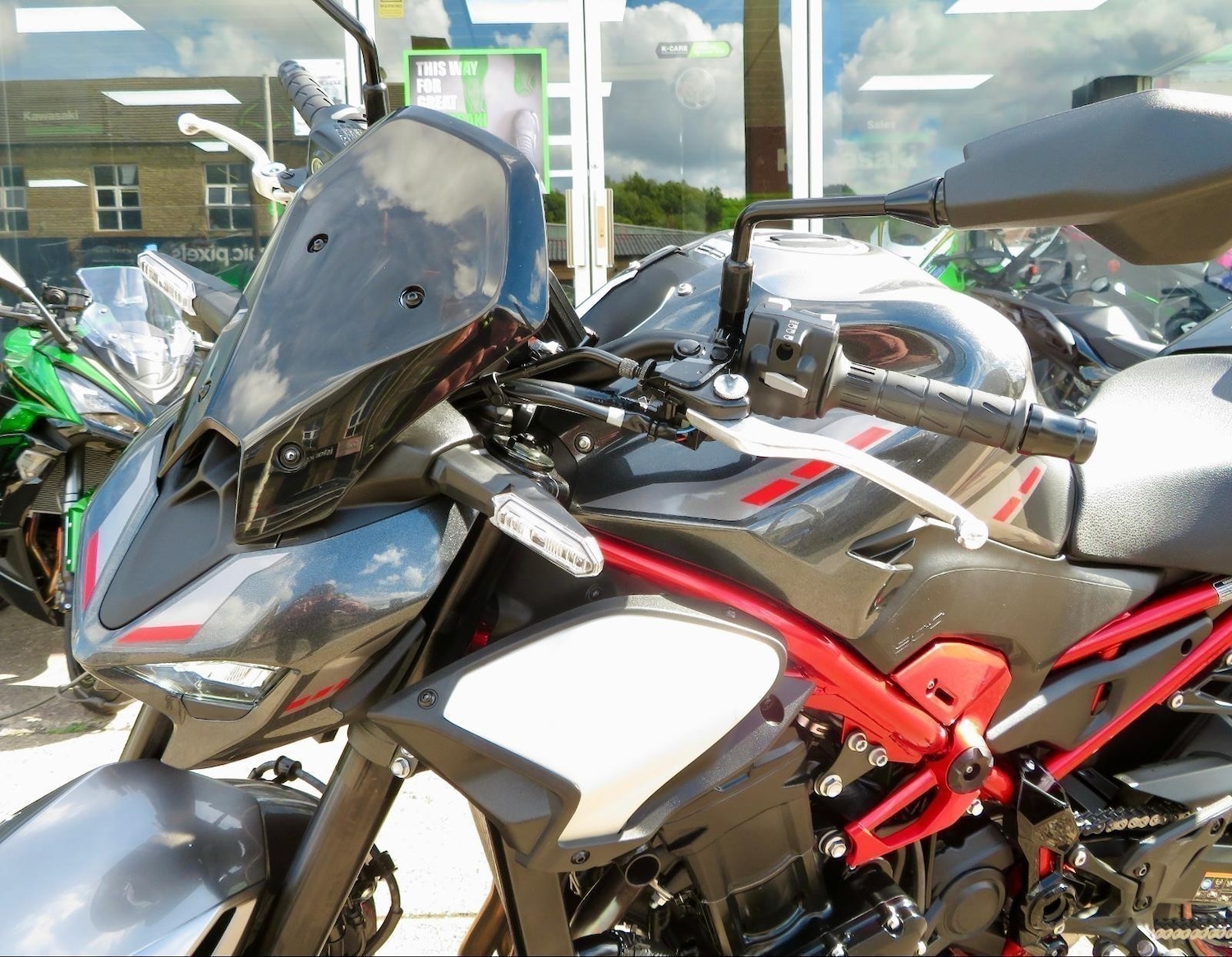 Used Kawasaki Z 2025 for sale - 78907222: Photo 9