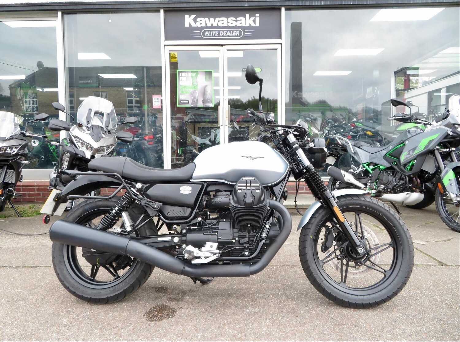 Used Moto Guzzi V7 III 2021 for sale - 78907243: Photo 10