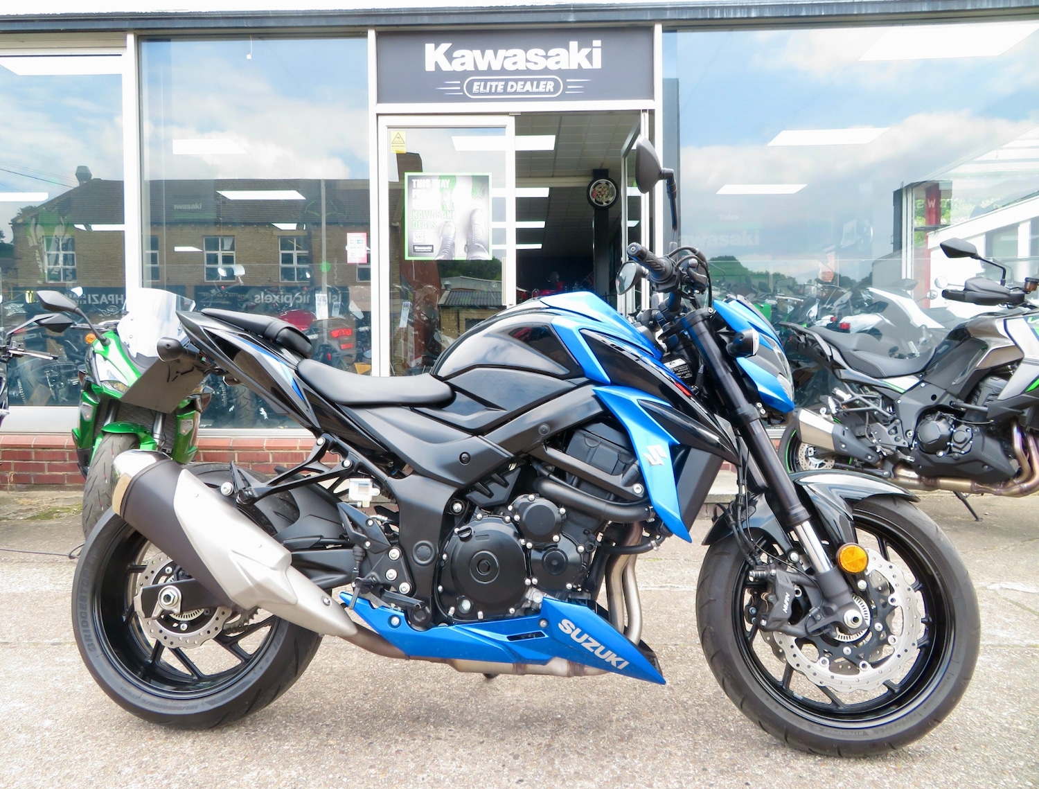 Used Suzuki GSX-S 2018 for sale - 78917860: Photo 8