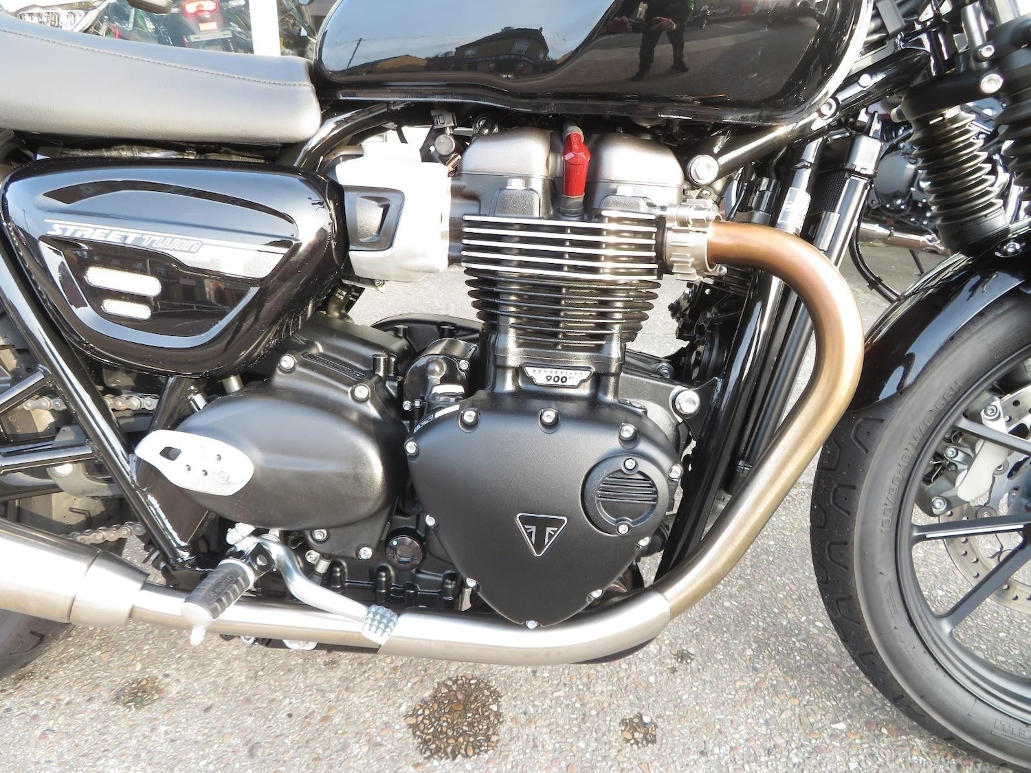 Used Triumph Bonneville 2022 for sale - 78907234: Photo 3