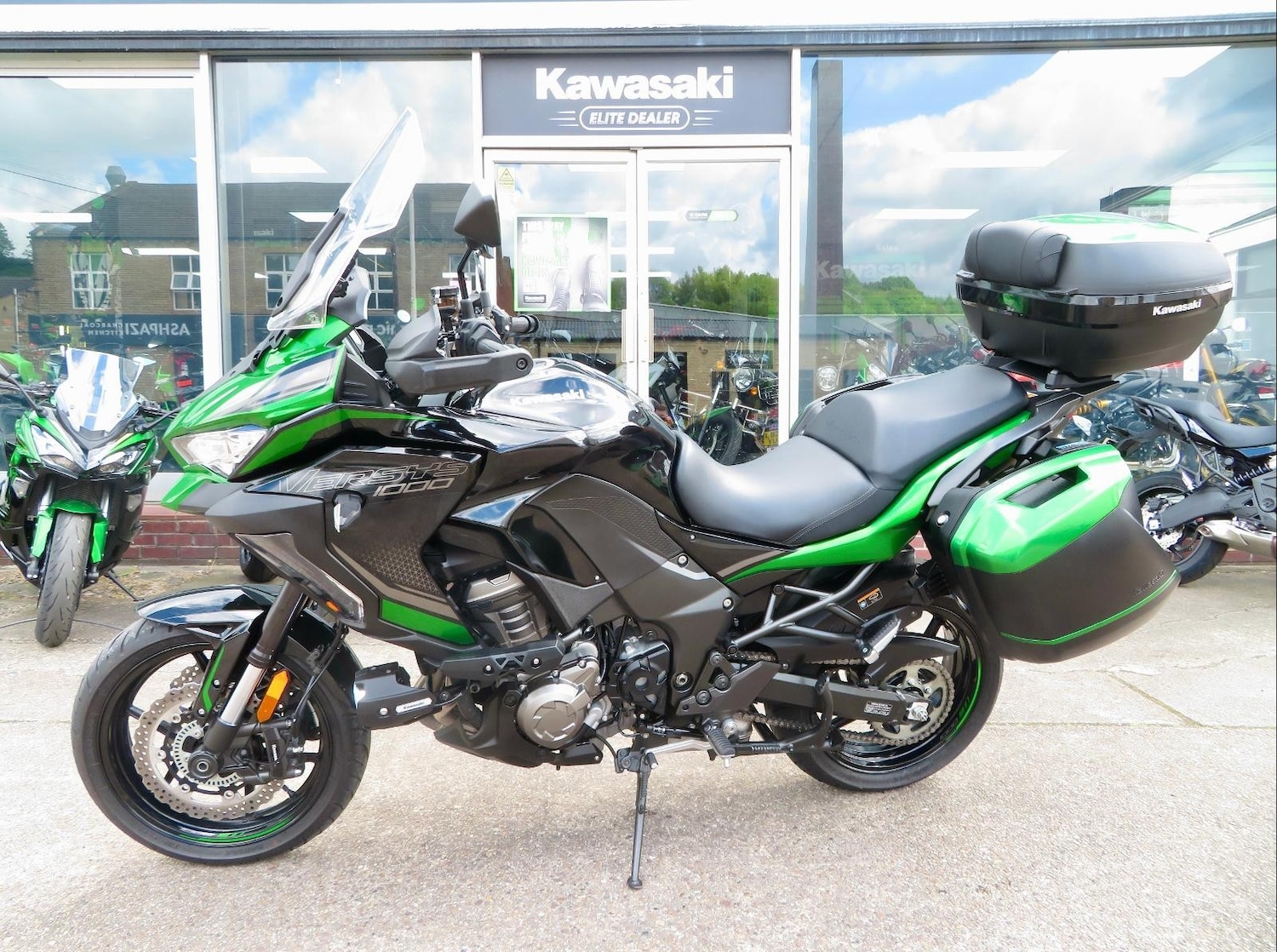 Used Kawasaki VERSYS 2023 for sale - 78907249: Photo 2