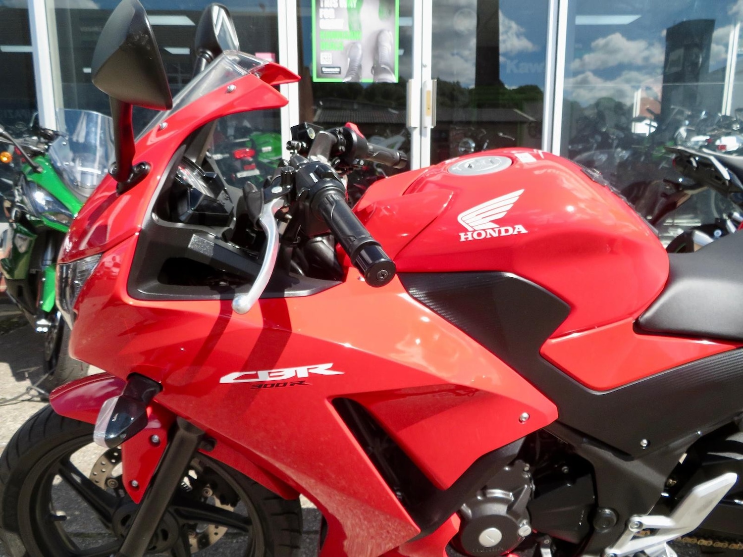 Used Honda CBR 2014 for sale - 78907286: Photo 8