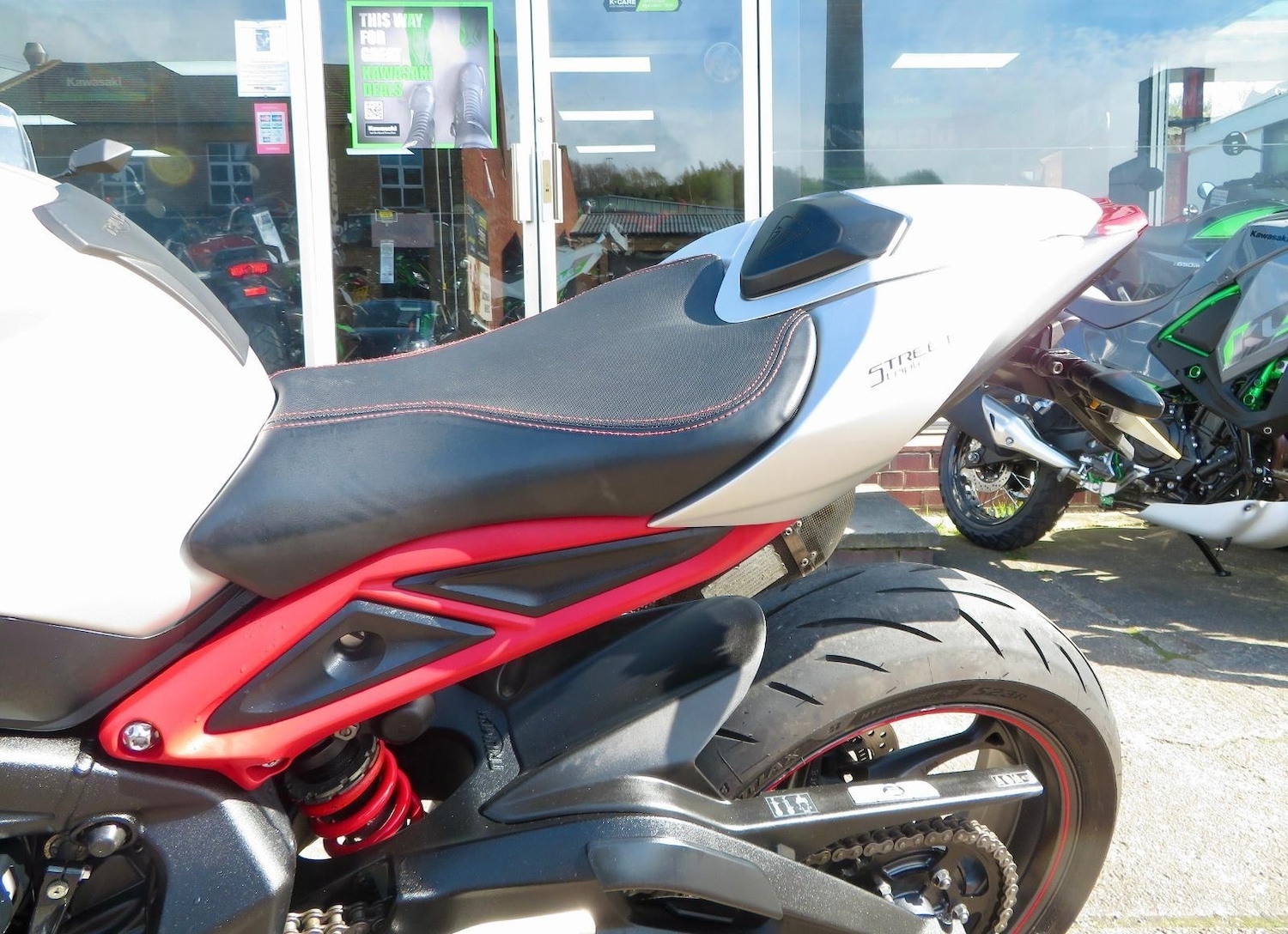 Used Triumph STREET 2019 for sale - 78907239: Photo 9