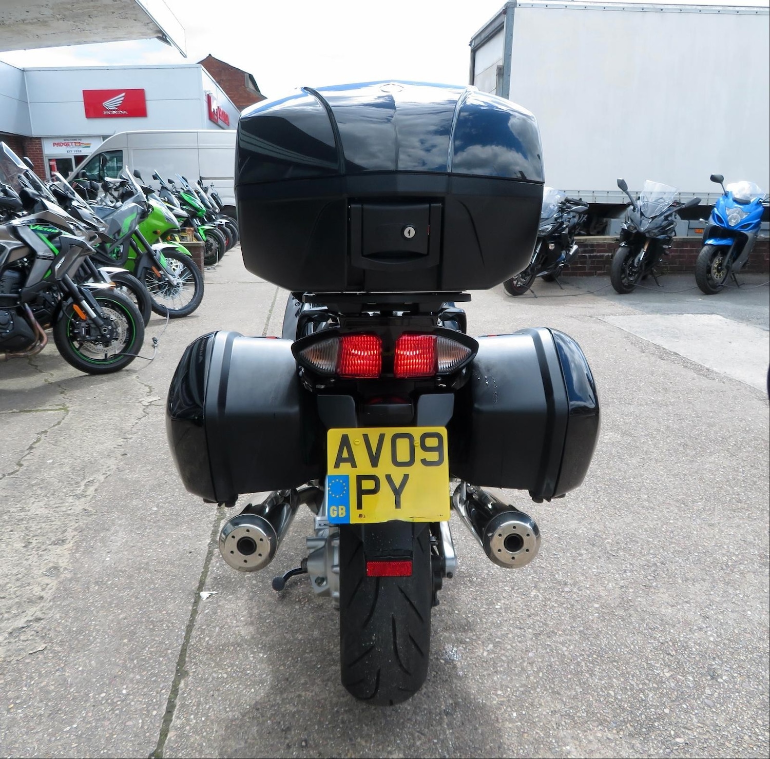 Used Yamaha FJ 2009 for sale - 78907254: Photo 12