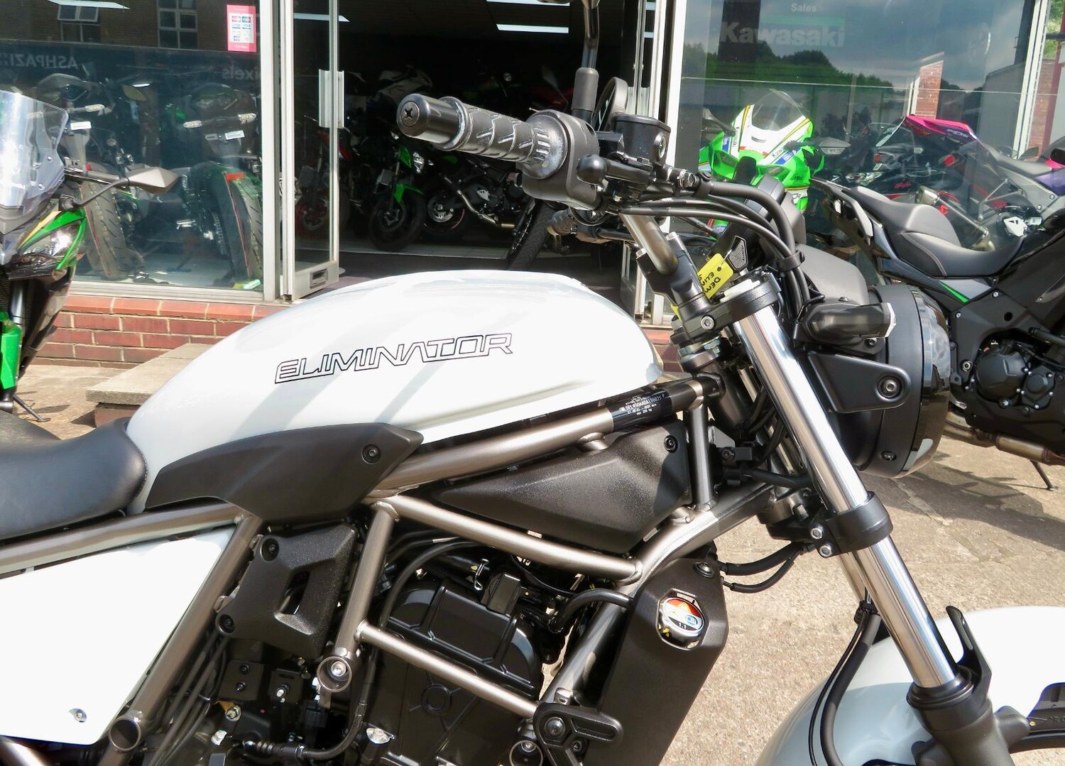 Used Kawasaki ELIMINATOR 2025 for sale - 78907211: Photo 14