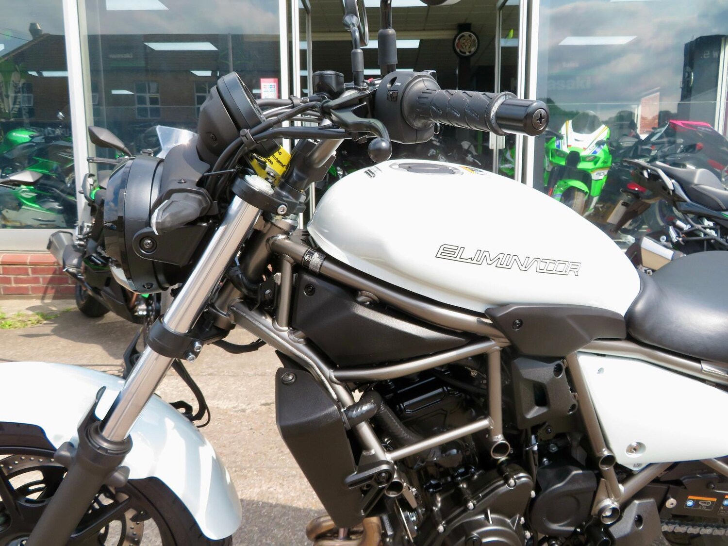 Used Kawasaki ELIMINATOR 2025 for sale - 78907211: Photo 7