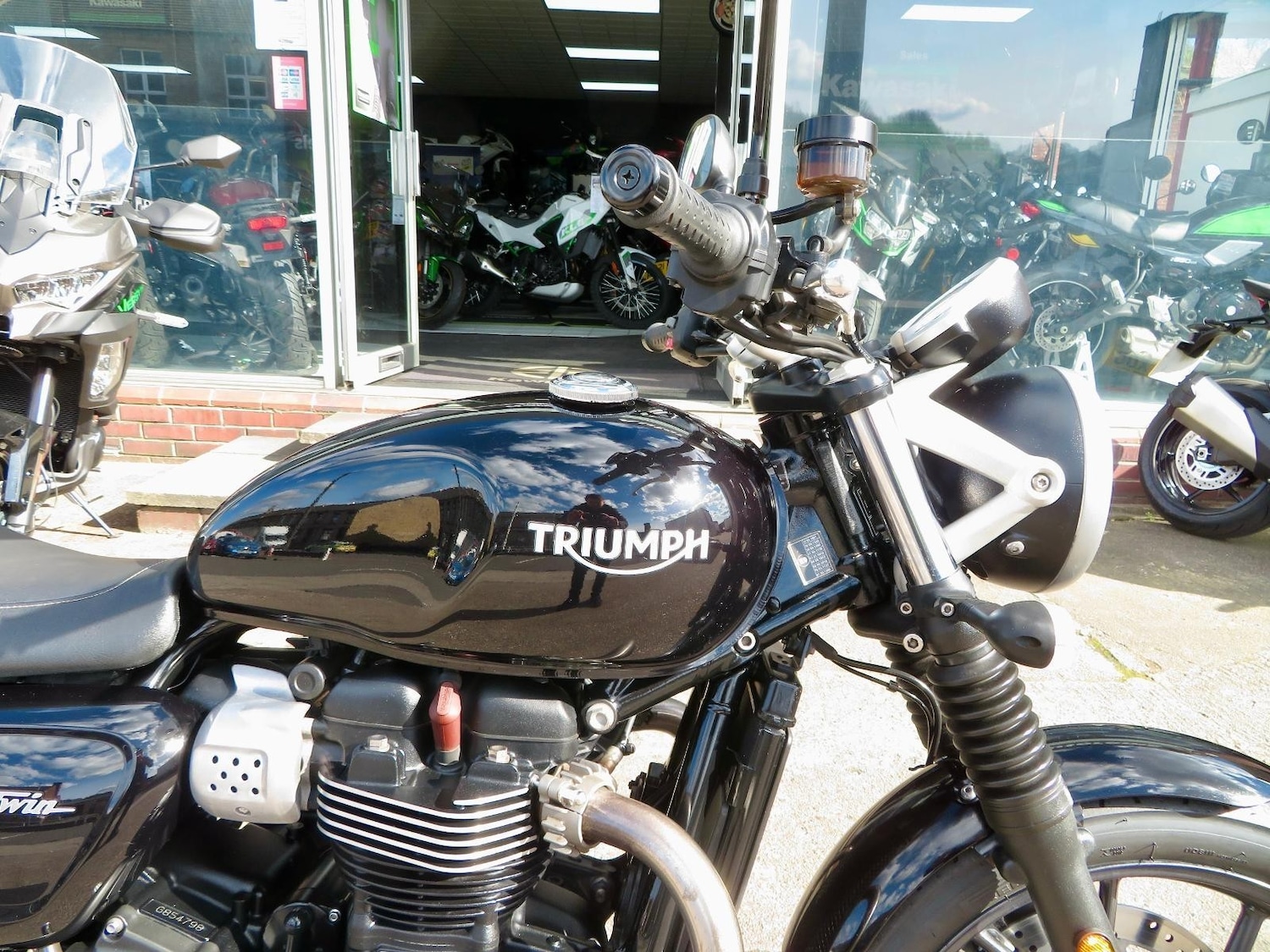 Used Triumph Bonneville 2017 for sale - 78907238: Photo 18