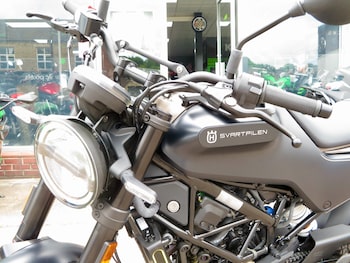Used Husqvarna SVARTPILEN 2025 for sale - bike-78917918: Photo