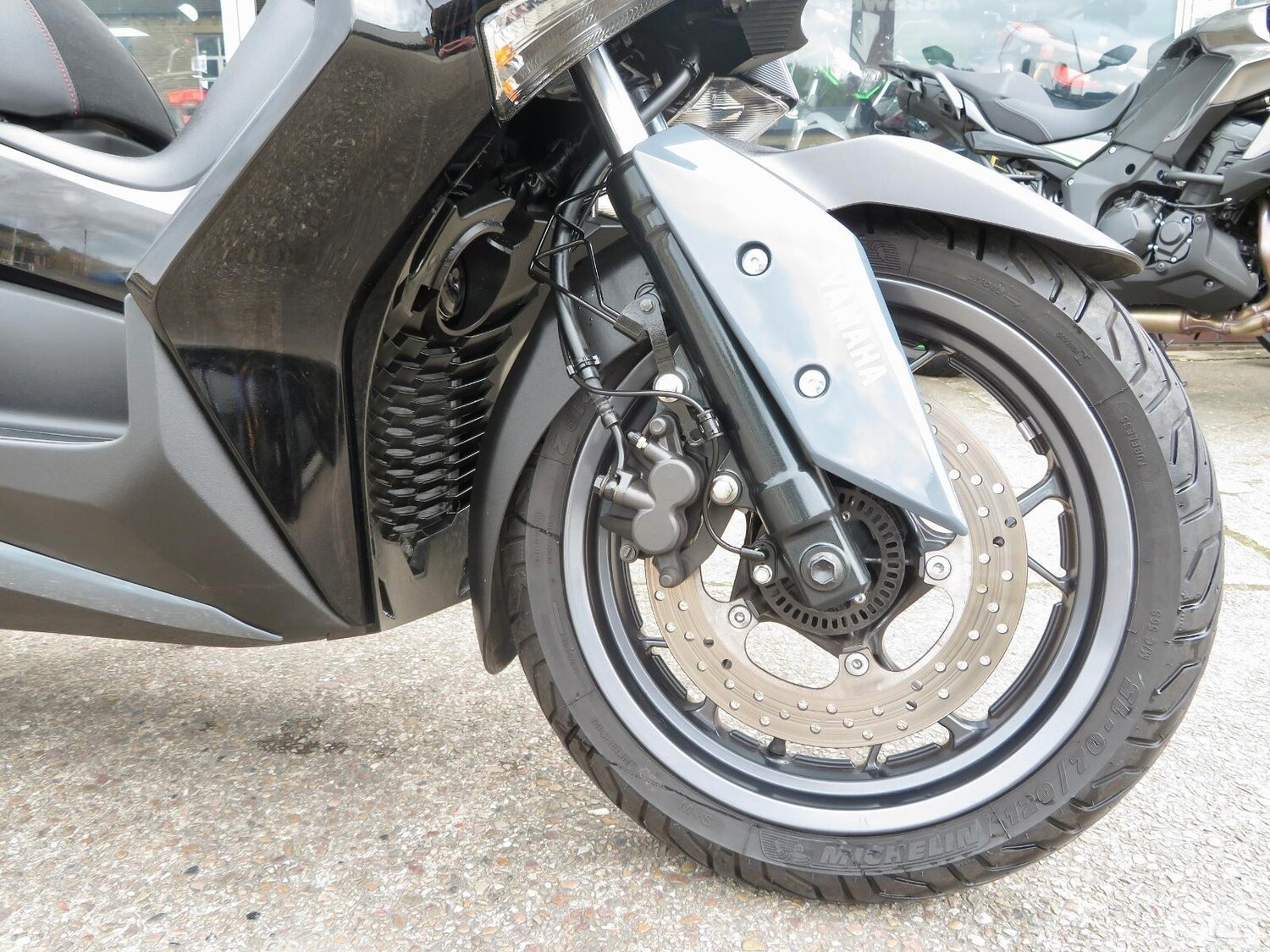 Used Yamaha XMAX 300 TECH MAX 2021 for sale - 78907248: Photo 17
