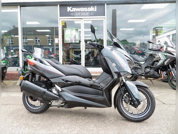 Used Yamaha XMAX 300 TECH MAX 2021 for sale - bike-78907248: Photo