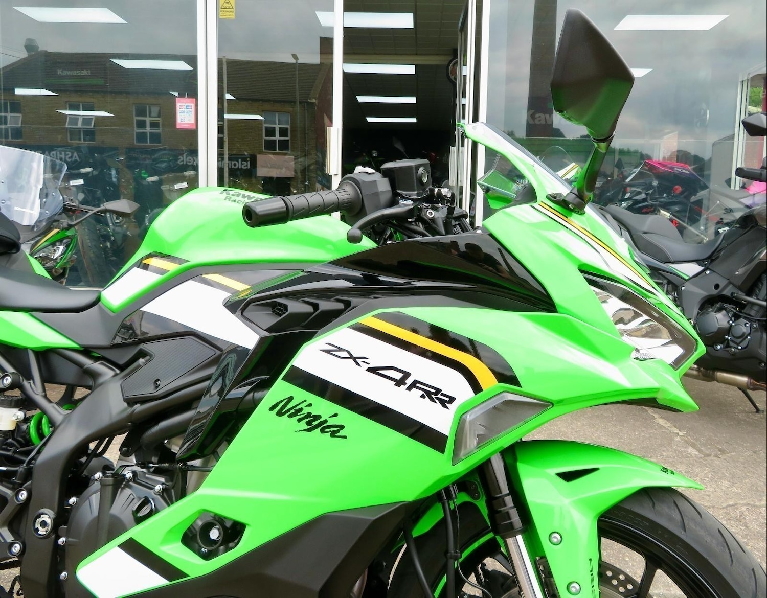 Used Kawasaki NINJA ZX 4 2025 for sale - 78907227: Photo 13