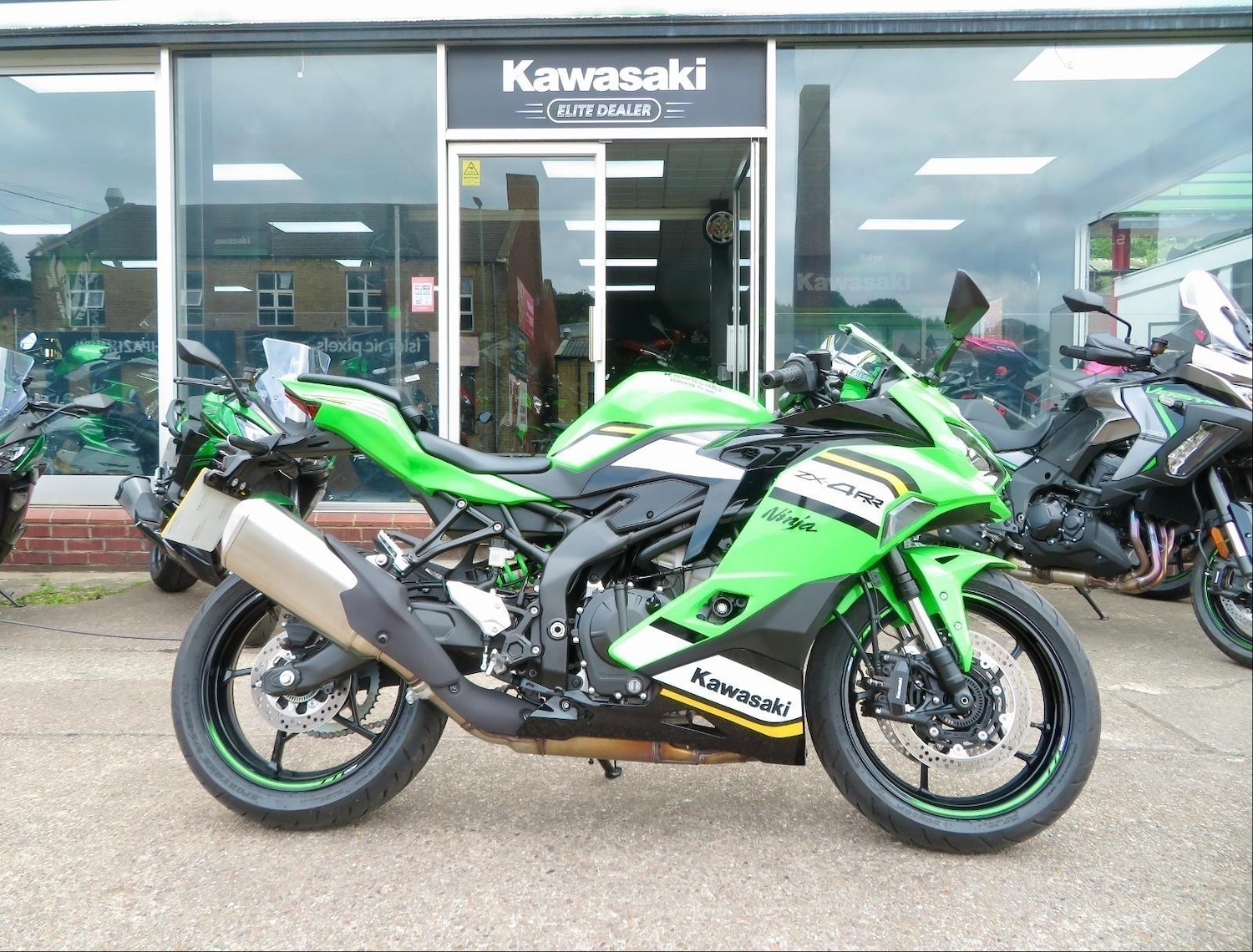 Used Kawasaki NINJA ZX 4 2025 for sale - 78907227: Photo 7