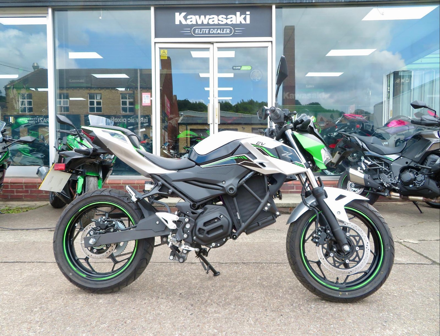 Used Kawasaki Z 2025 for sale - 78907210: Photo 2