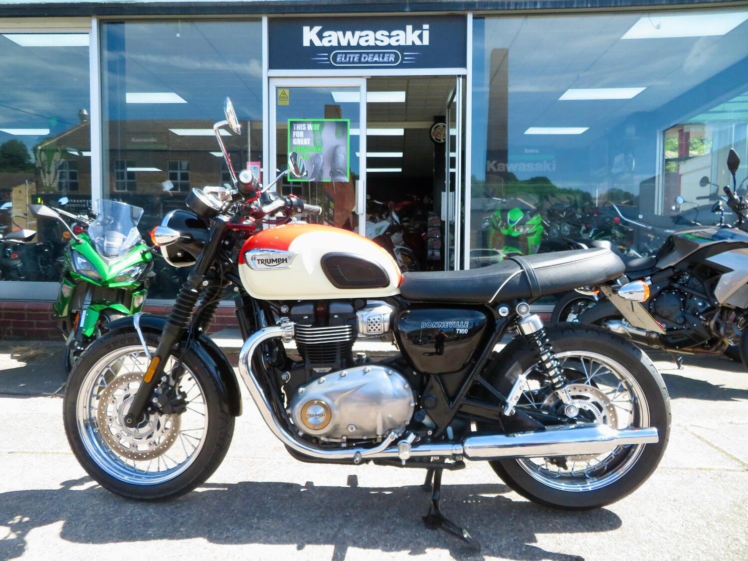 Used Triumph Bonneville 2019 for sale - 78907282: Photo 16
