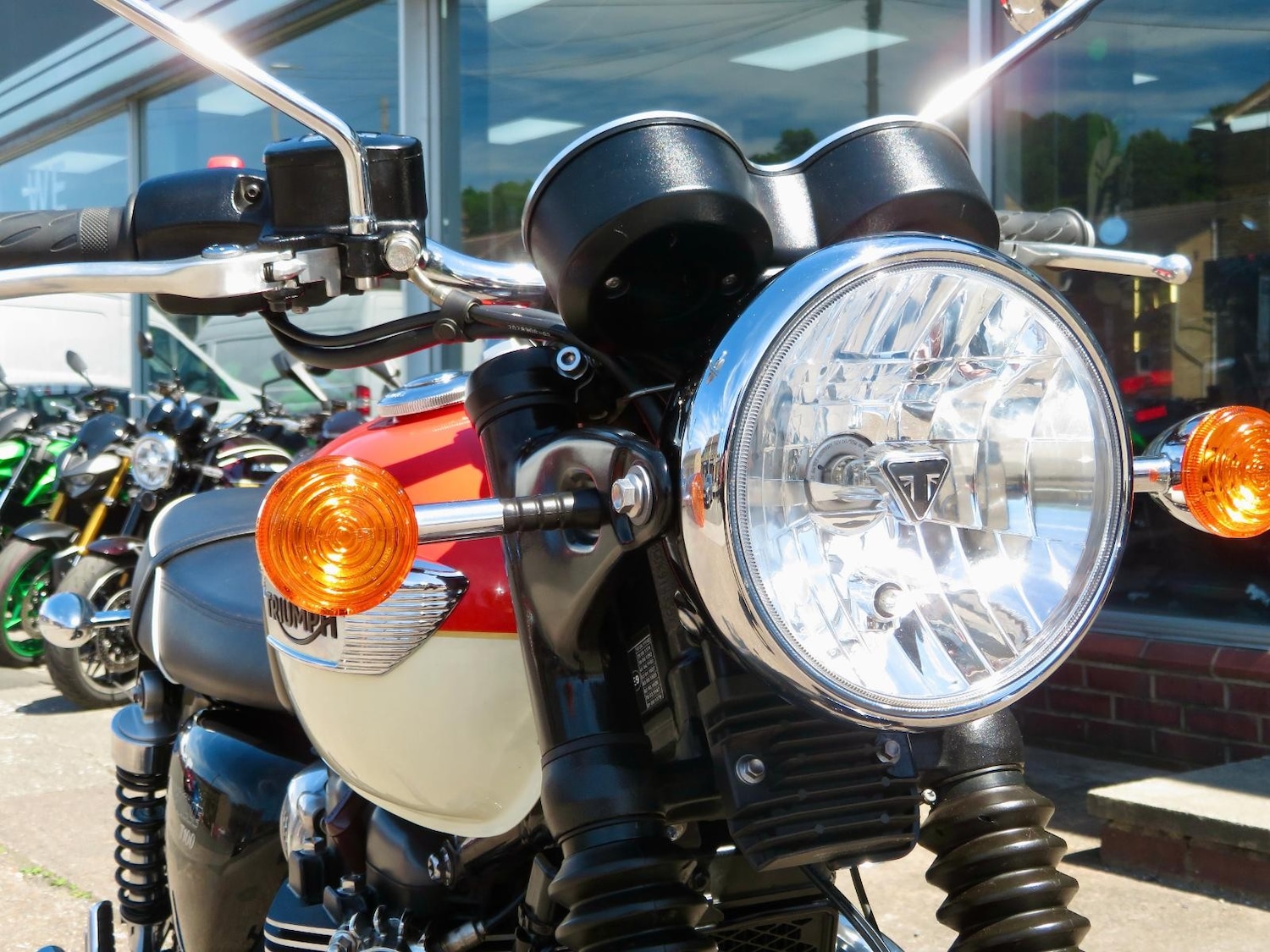 Used Triumph Bonneville 2019 for sale - 78907282: Photo 9