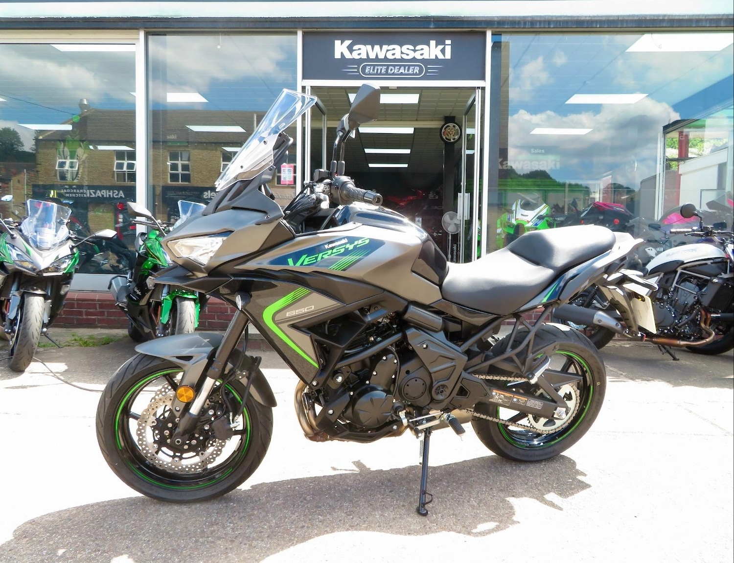 Used Kawasaki VERSYS 650 2025 for sale - 78907218: Photo 4