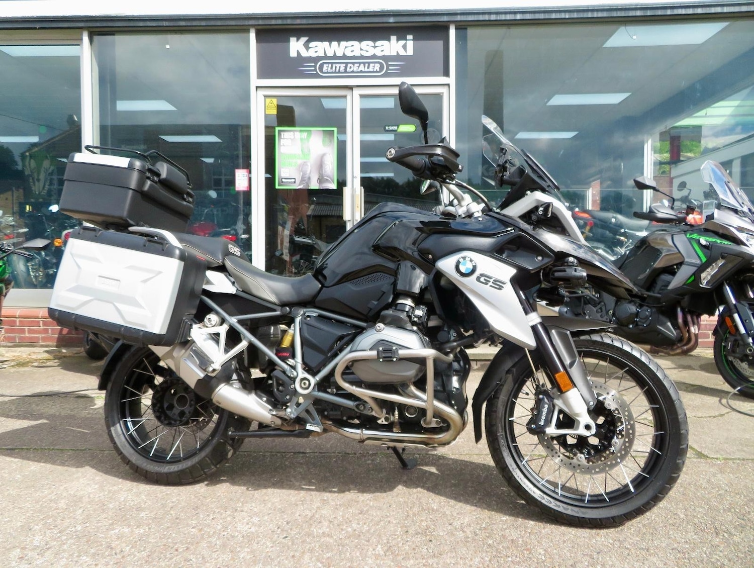Used BMW R1200 2016 for sale - 78907267: Photo 1