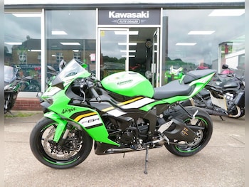 Used Kawasaki NINJA ZX 6 2025 for sale - bike-78907215: Photo