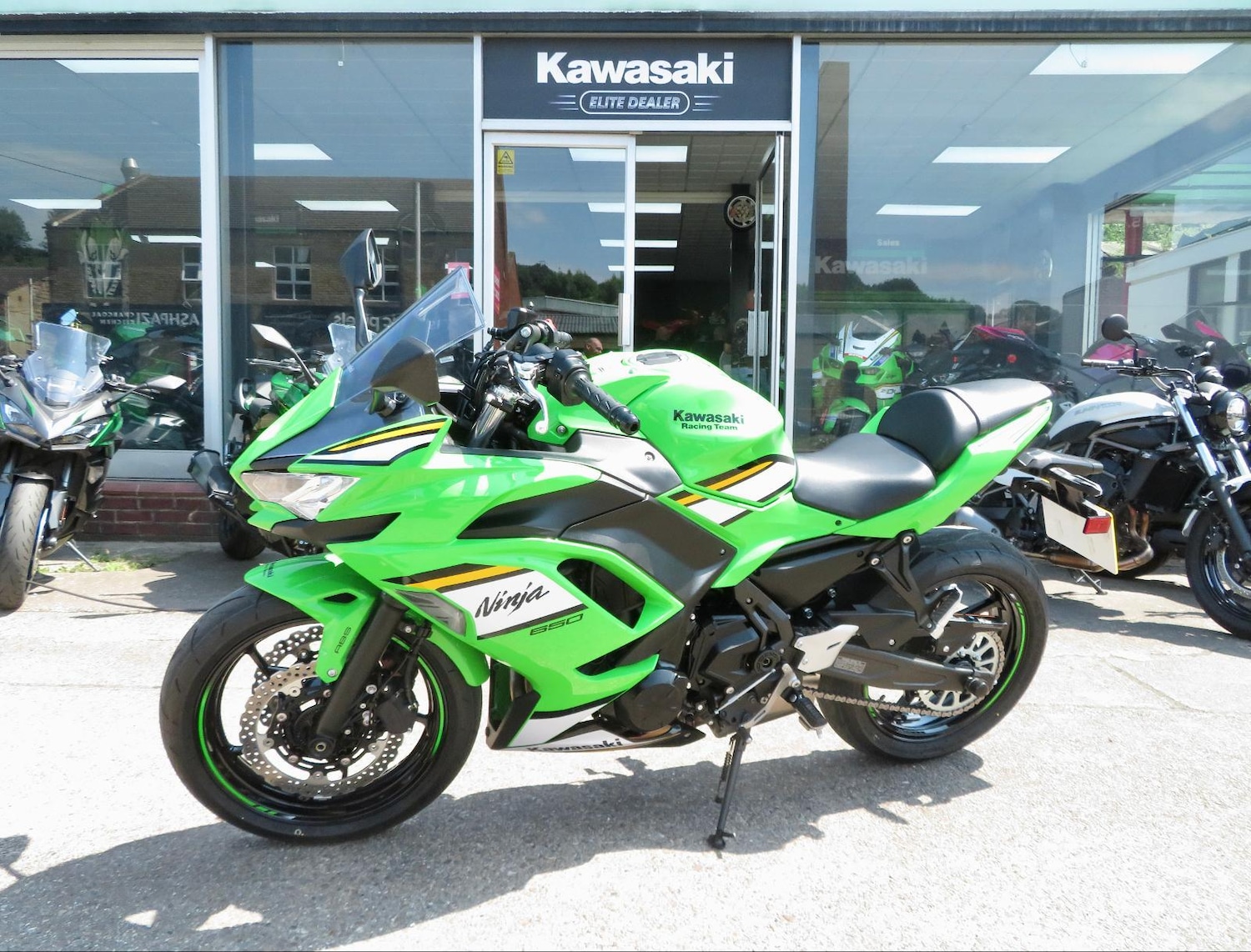 Used Kawasaki NINJA 650 2025 for sale - 78907212: Photo 4