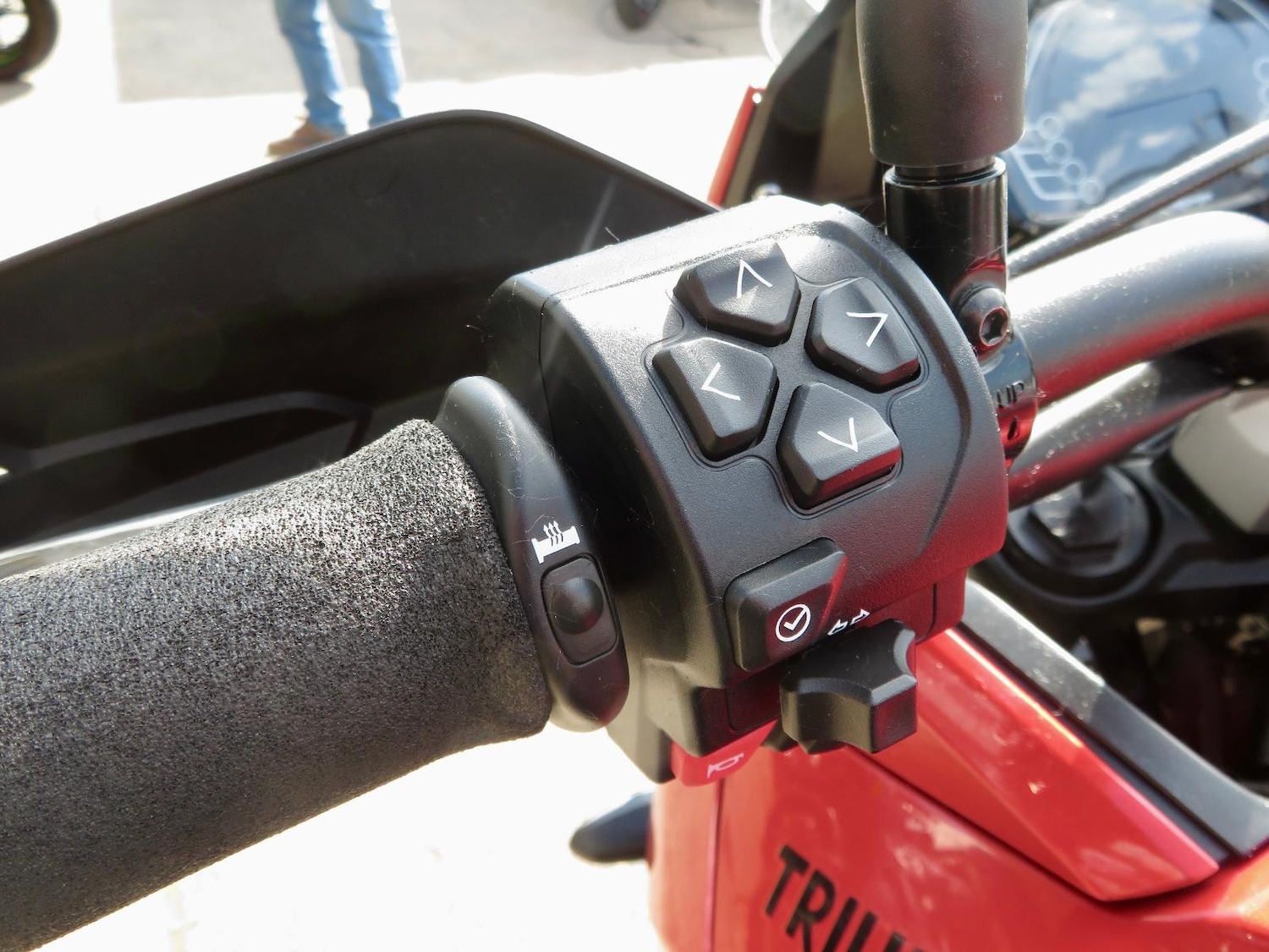 Used Triumph TIGER 2023 for sale - 78907272: Photo 2