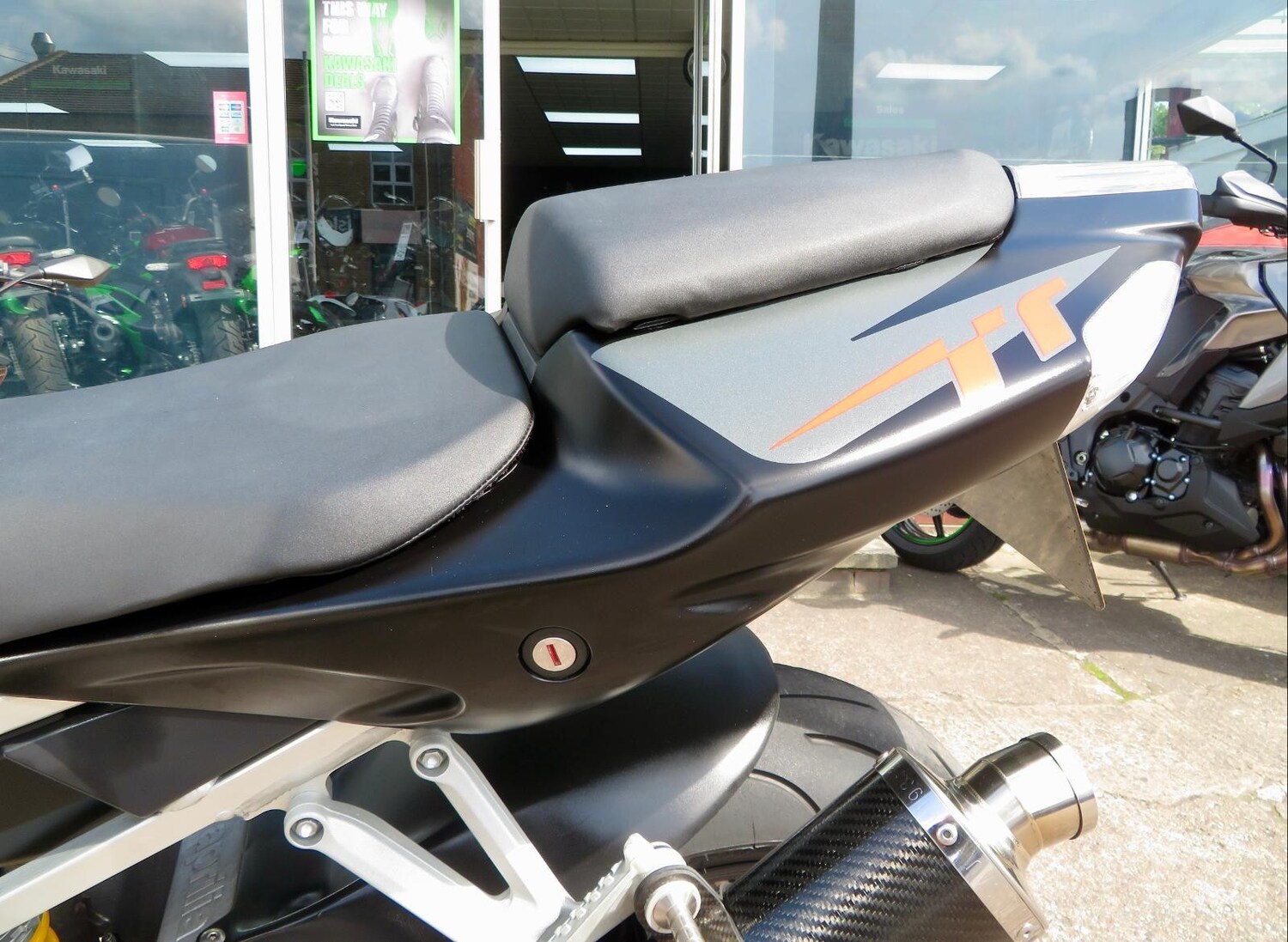 Used Aprilia RSV 2009 for sale - 78907270: Photo 11