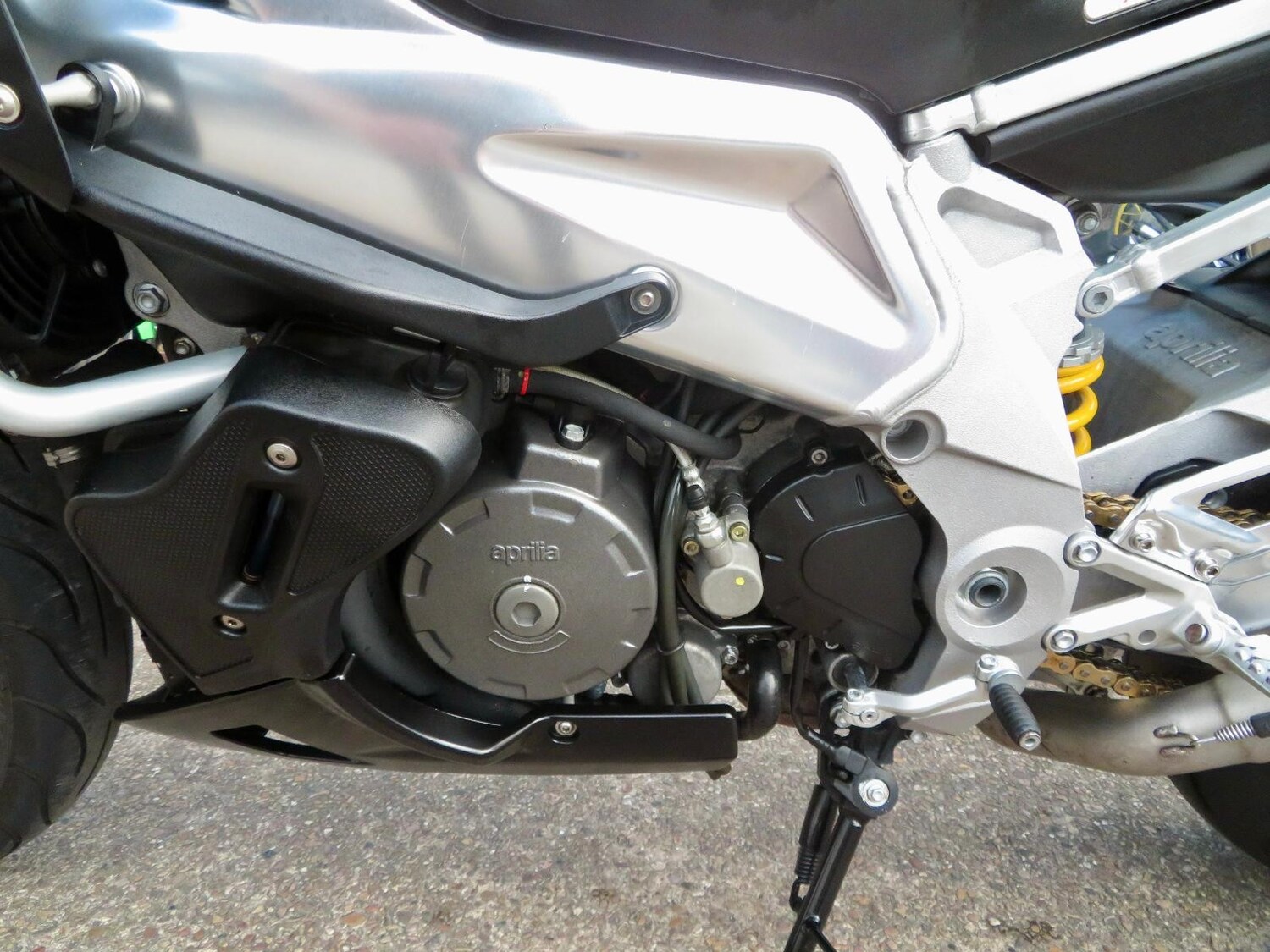 Used Aprilia RSV 2009 for sale - 78907270: Photo 14