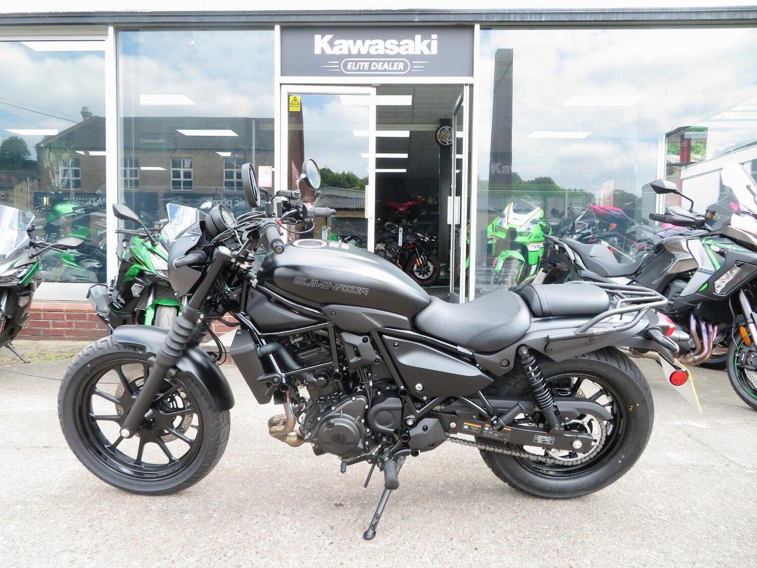Used Kawasaki ELIMINATOR 2024 for sale - 78907209: Photo 3
