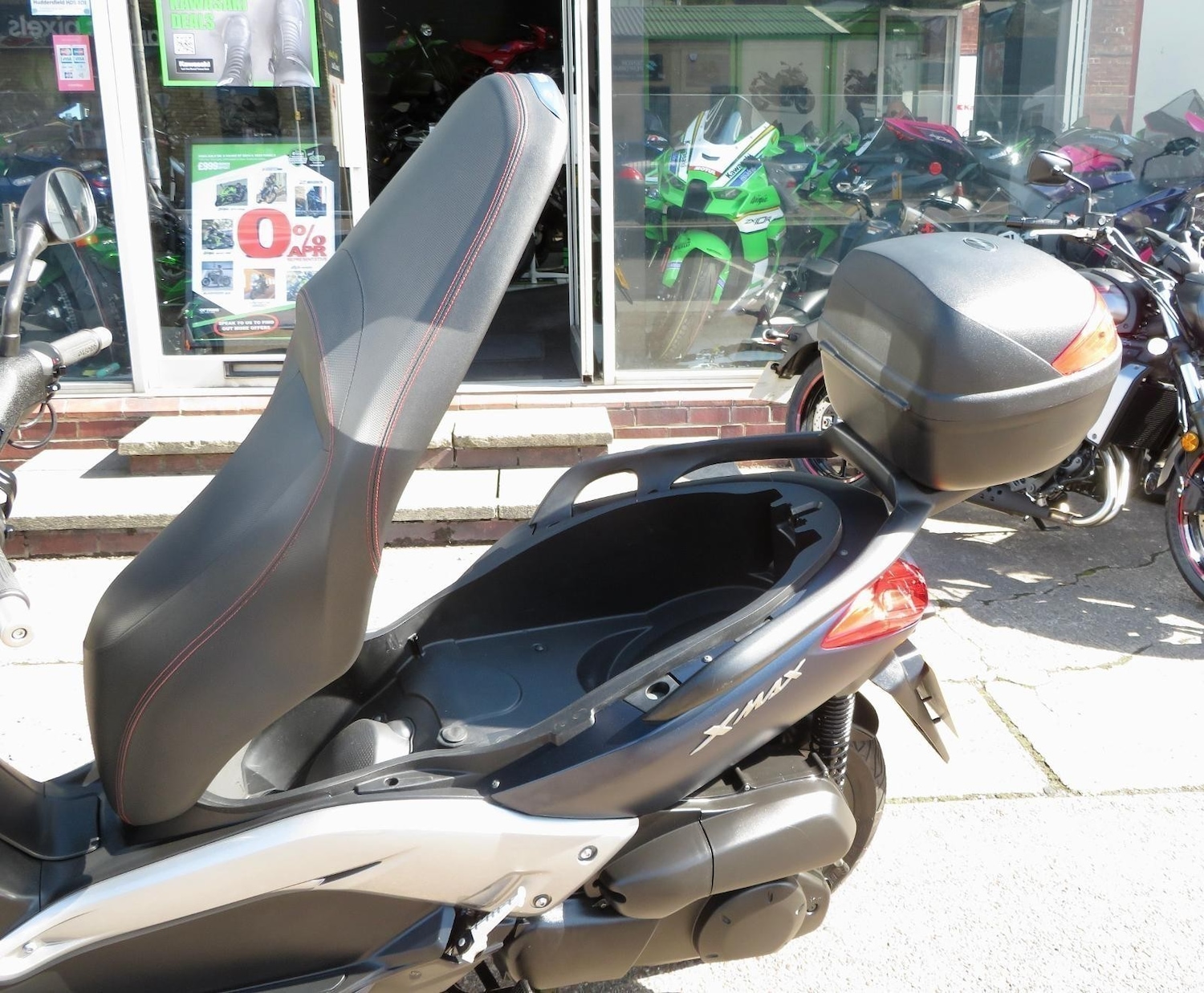 Used Yamaha YP 2011 for sale - 78907221: Photo 11