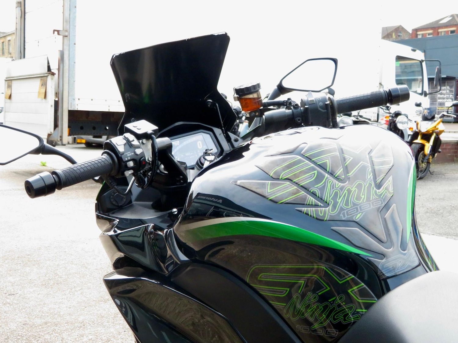 Used Kawasaki Ninja 2021 for sale - 78907295: Photo 4