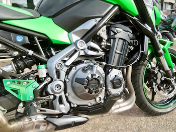 Used Kawasaki Z 2018 for sale - bike-78907263: Photo