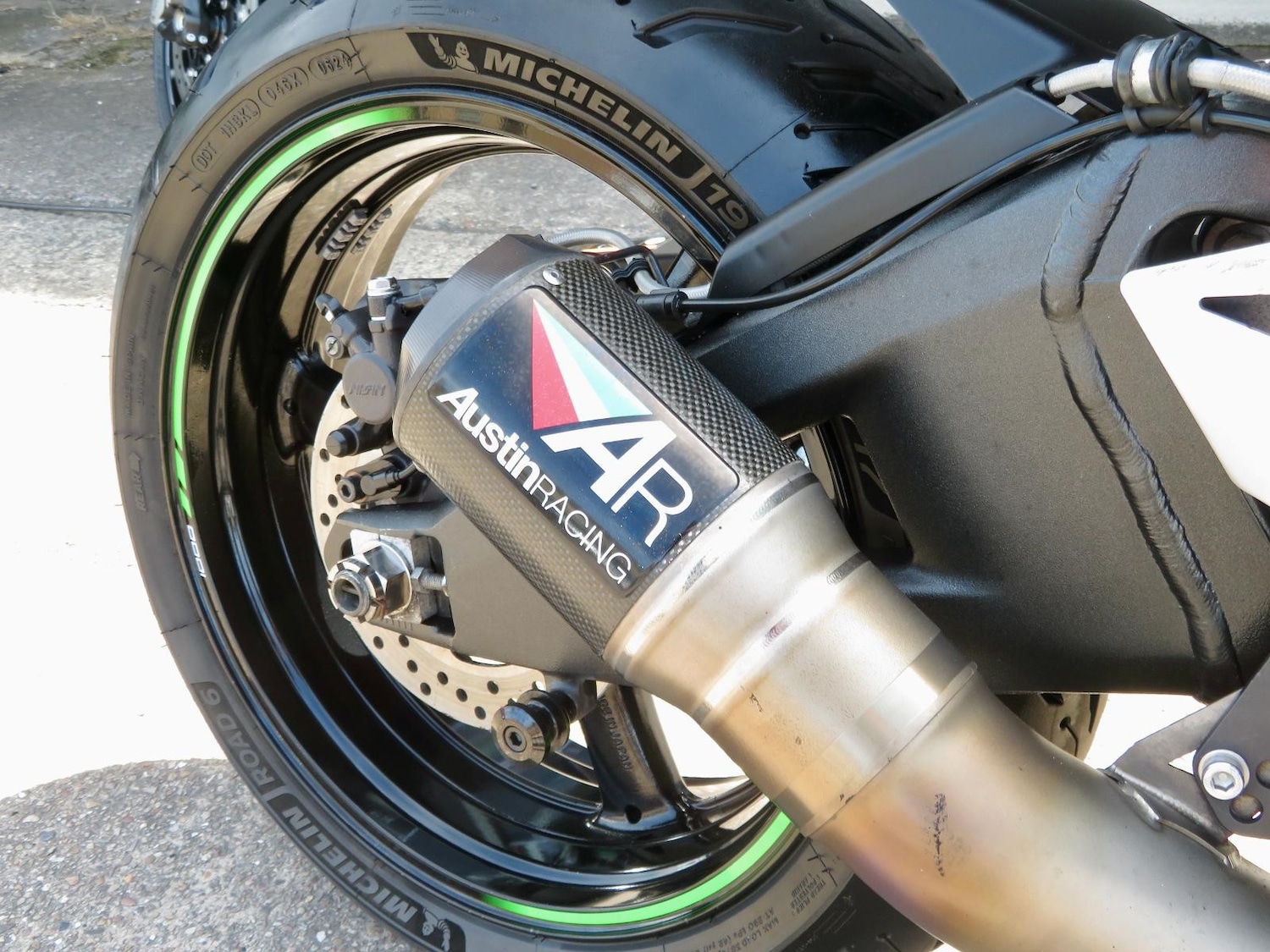 Used Kawasaki NINJA ZX 10 2019 for sale - 78907281: Photo 2