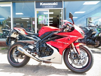 Used Triumph DAYTONA 2017 for sale - bike-79478535: Photo