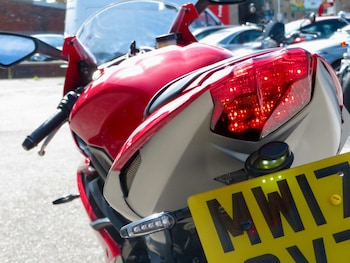 Used Triumph DAYTONA 2017 for sale - bike-79478535: Photo
