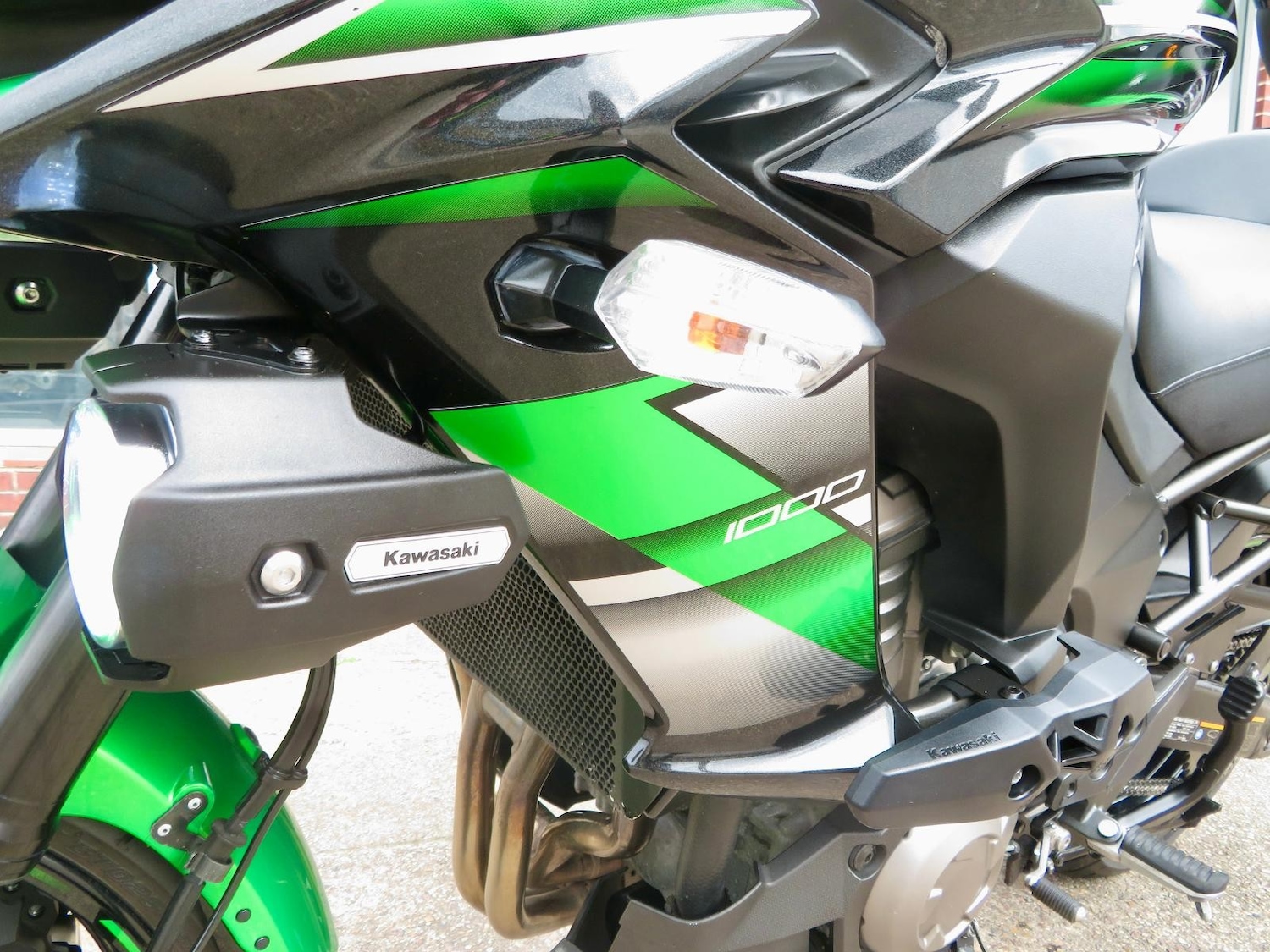 Used Kawasaki VERSYS 1000 2018 for sale - 78907296: Photo 5