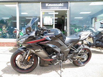 Used Kawasaki Ninja 2022 for sale - bike-78940086: Photo