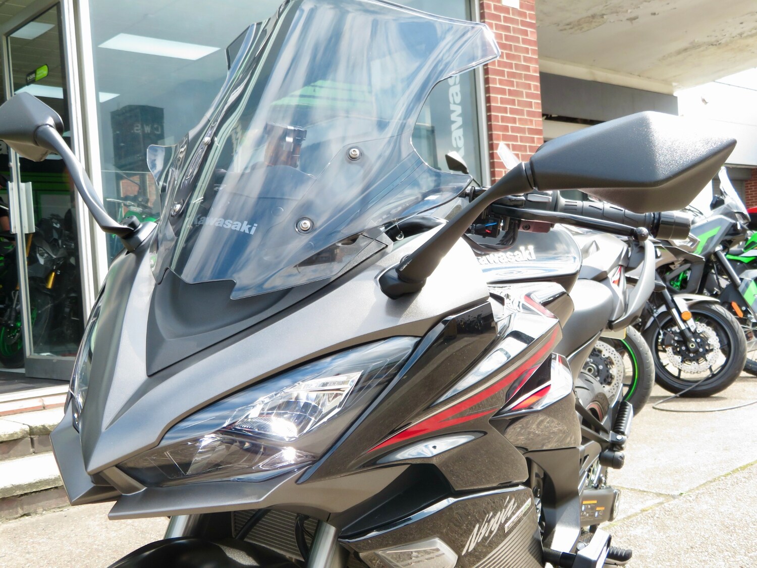 Used Kawasaki Ninja 2022 for sale - 78940086: Photo 4